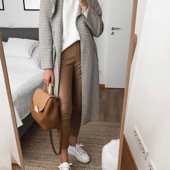 Zara High rise faux leather legging pant - Picture 4 of 4